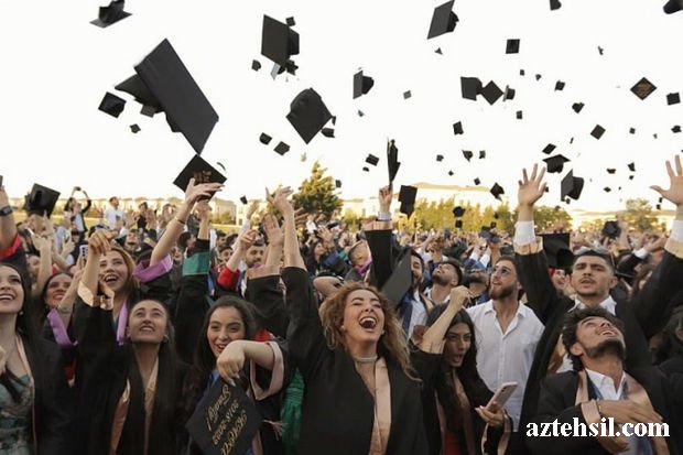 AzMİU tələbələri üçün “Dreamland Baku”da “Məzun günü” keçirib