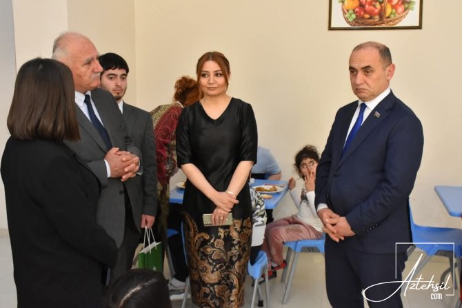 Autizm Maarifləndirmə Günü qeyd olunub