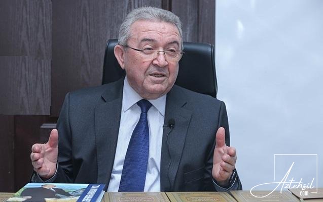 Professorların aldığı maaşla heç kim ailə dolandıra bilməz