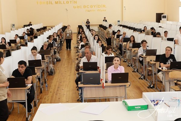 Sertifikasiya: Müəllimlər üçün sərt qayda, həkimlər üçün güzəşt...