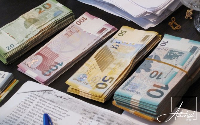 Müəllimlərin orta aylıq maaşı 965 manatdır