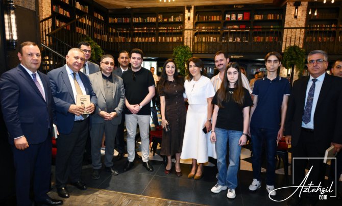 Bakı Kitab Mərkəzində “Tanımadığımız Konfutsi” adlı gecə keçirilib