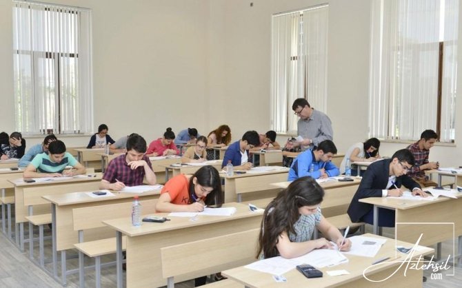 Dövlət qulluğu üzrə 720 namizəd imtahan verib