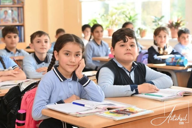Paytaxt məktəbləri üzrə 4 063 şagirdin yerdəyişmə sorğusu yerləşdirilib