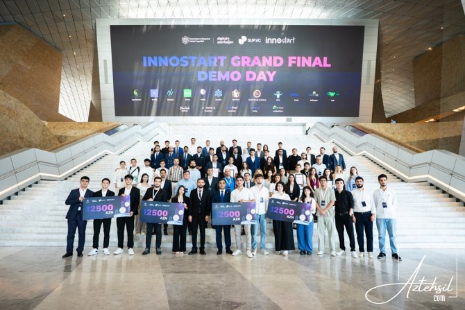 MDU-nun rektoru “İnnostart Grand Final Demo Day” tədbirində iştirak edib