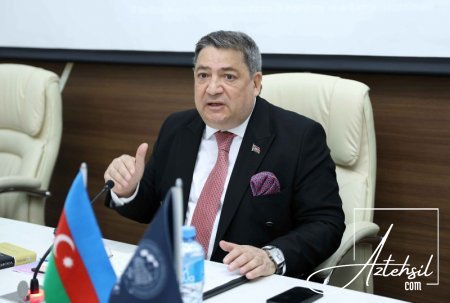 "Universitetlər praktik bilik verməkdə geri qalır"