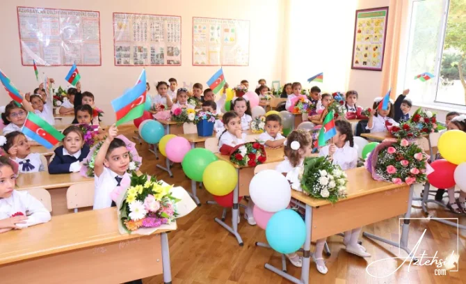 Bugün Azərbaycanda  ilk dərs GÜNÜDÜR