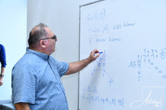 Azərbaycan-Fransız Universitetində seminar keçirilib