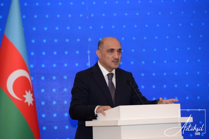 Nazir müavini: Hər il təhsilə, təxminən, 5 milyard manat ayrılır