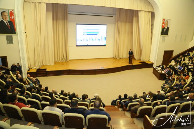 “Ali təhsil müəssisələrinə tələbə qəbulu: təhlil və proqnozlaşdırma” mövzusunda müzakirələr keçirilib