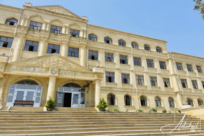 Texniki və humanitar fənlər liseyinə yeni direktor təyin edilib