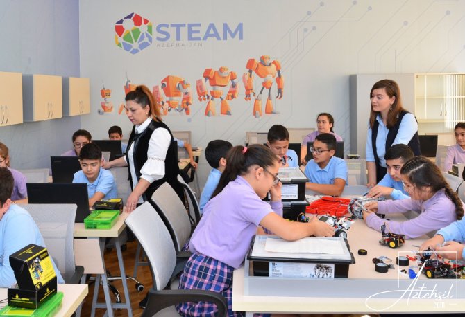 3000-dən artıq müəllim STEAM təlimlərində iştirak EDİR