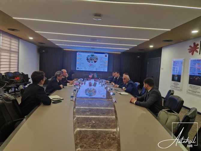 İki rektor arasında müqavilə İMZALANIB