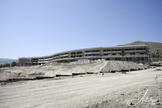 Kəlbəcərdə təhsil kompleksi TİKİLİR